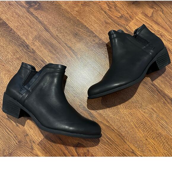 B.O.C. Women's Grover Faux Leather Ankle Bootie – Black – Size 11 – NWOB - Picture 1 of 9